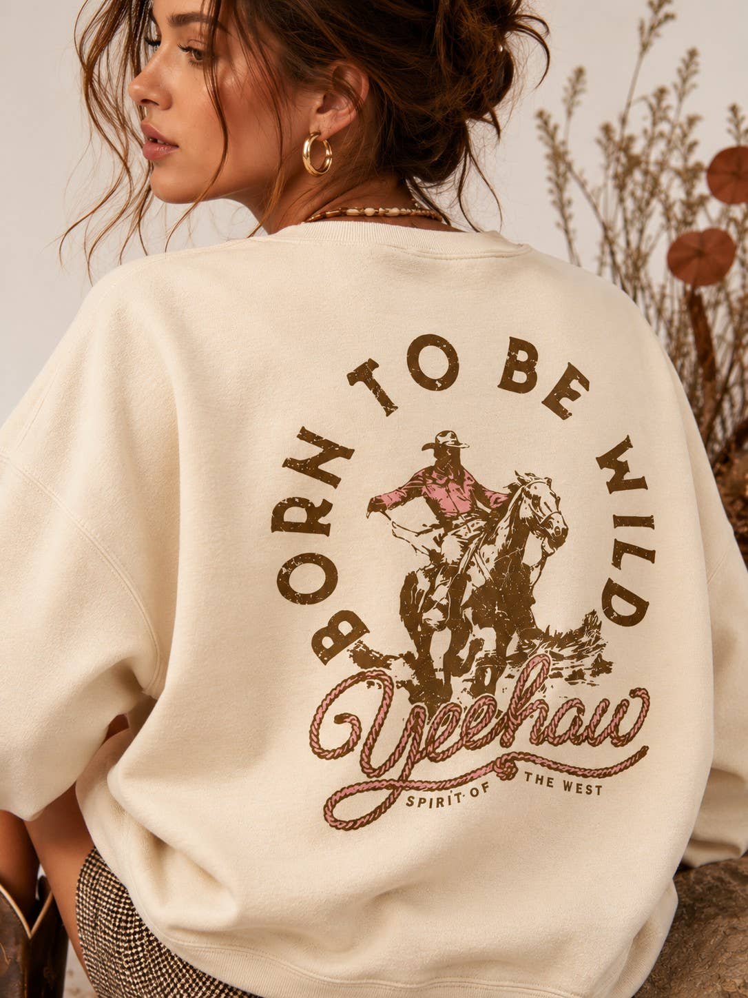 Born to be Wild Western Graphic Sweatshirt